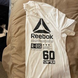 Mens Reebok Activchill Tshirt size large